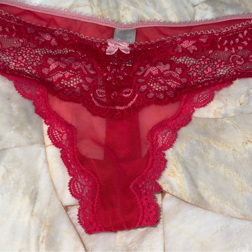 NEW Victoria’s Secret Lingerie Vintage Gorgeous Panties Thong Cheeky Lace Trim‎